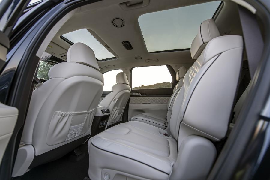 Интерьер Hyundai Palisade Calligraphy 2020 года  (NA) (фото 26 из 40)